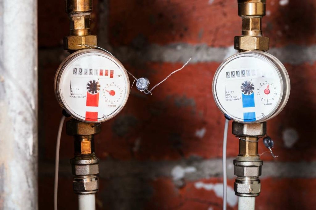 hot and cold residential plumbing water meters.